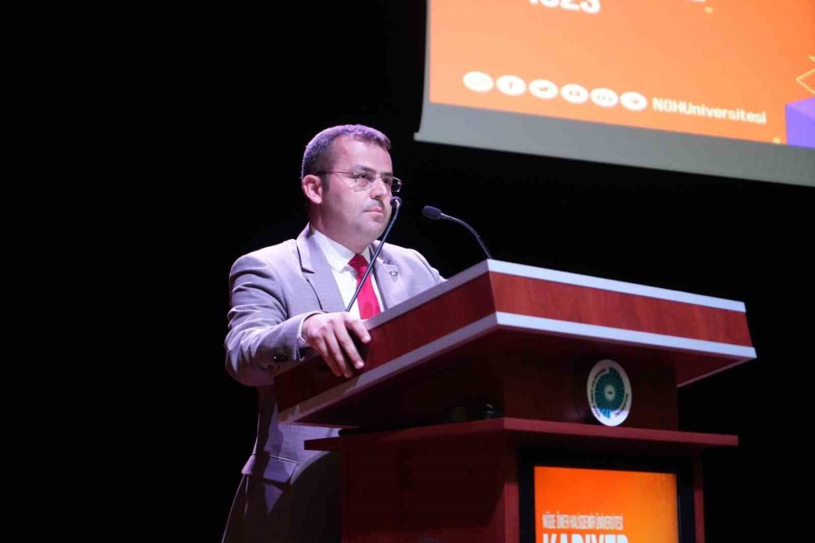 Niğde Ömer Halisdemir Üniversitesinde "kariyer Günlükleri 2" Programı Gerçekleştirildi