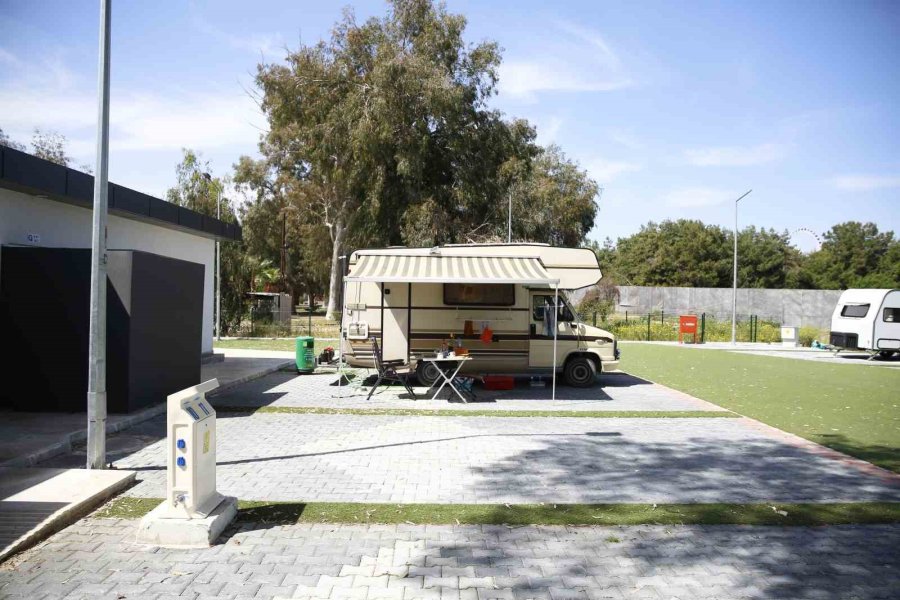 Karavan Park, 36 Farklı Ülkeden 2 Bine Yakın Misafir Ağırladı