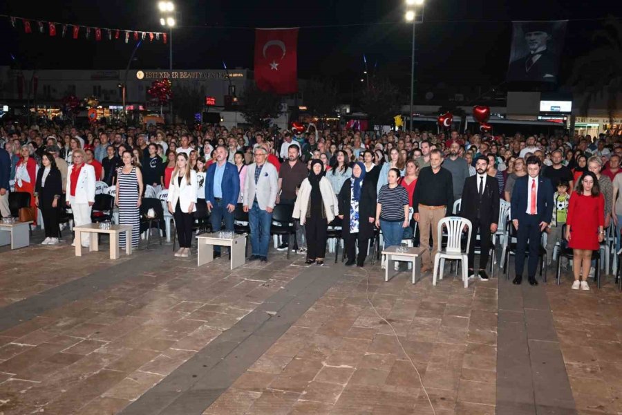 Kemer’in Çocuklarından Cumhuriyet Ve Atatürk’e Vefa Konseri