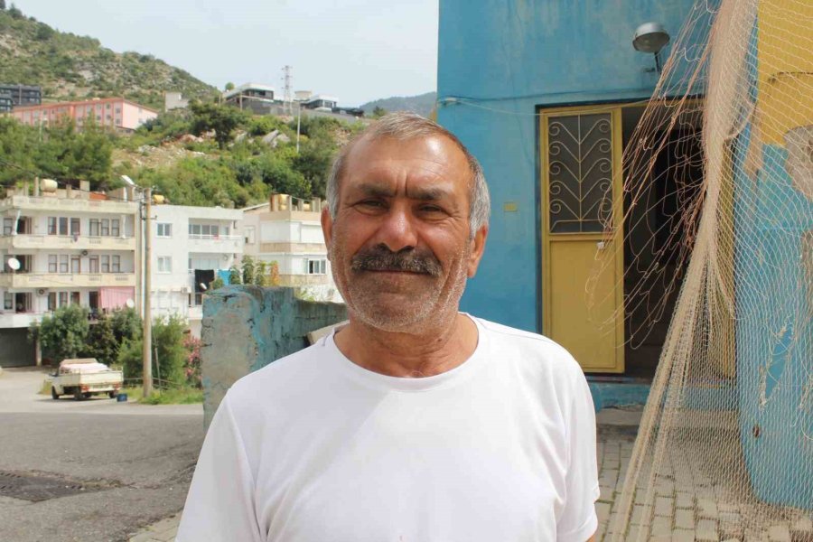 Alanya’da Duvara Asılı Cezalı Otomobile Teklif Yağıyor