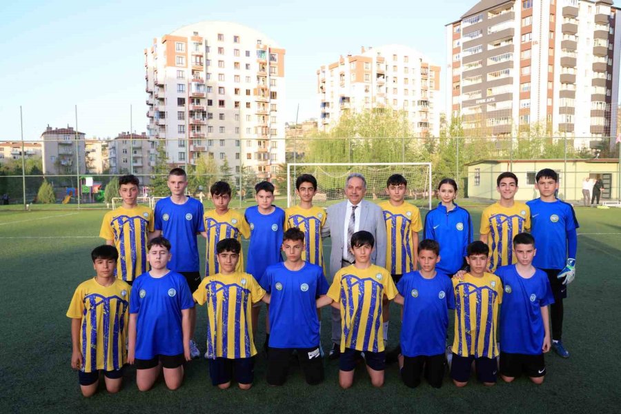 Talas Altyapıda Uluslararası Maç