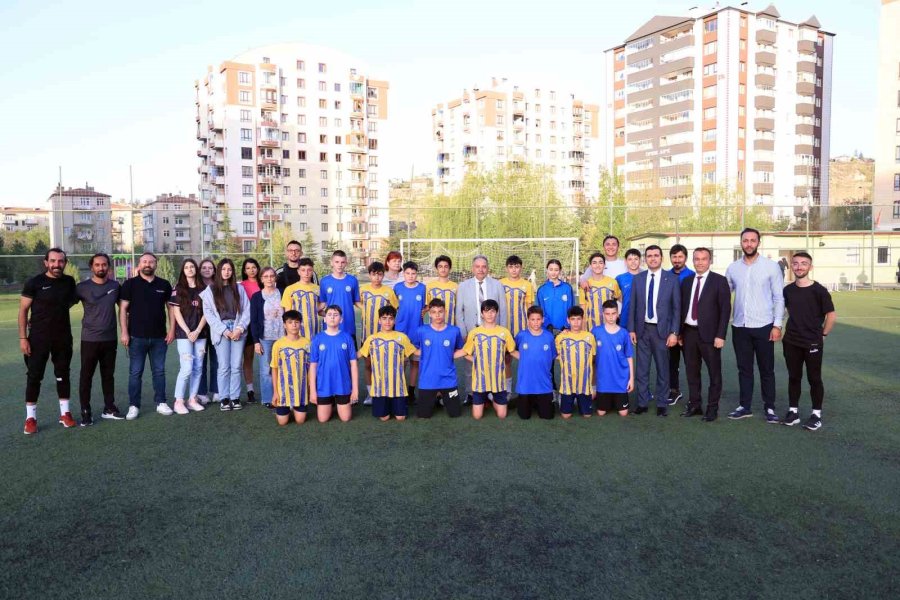 Talas Altyapıda Uluslararası Maç