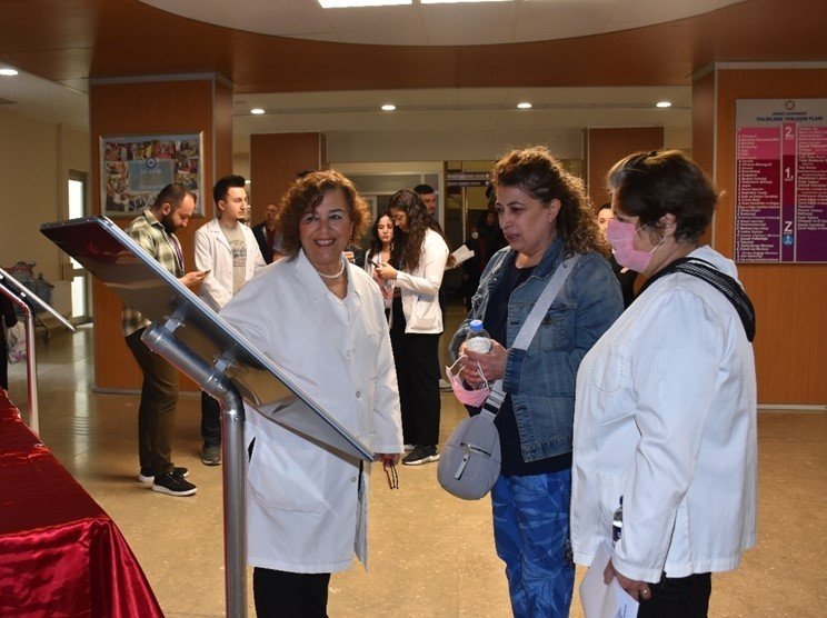 Esogü Hastanesi’nde 24 Nisan Avrupa Hormon Günü Etkinliği