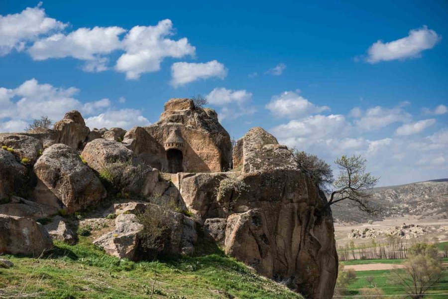 Frig Vadisi Kartpostallık Görüntüleriyle Hayran Bırakıyor