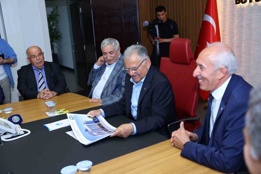 Esnaf Dostu Başkan Büyükkılıç, Oda Başkanlarını Ağırladı