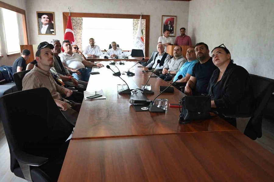 Başkan Topaloğlu: “herkes Kendi Evinin Önünü Süpürürse Daha Güzel Bir Görünüm Ortaya Çıkar”