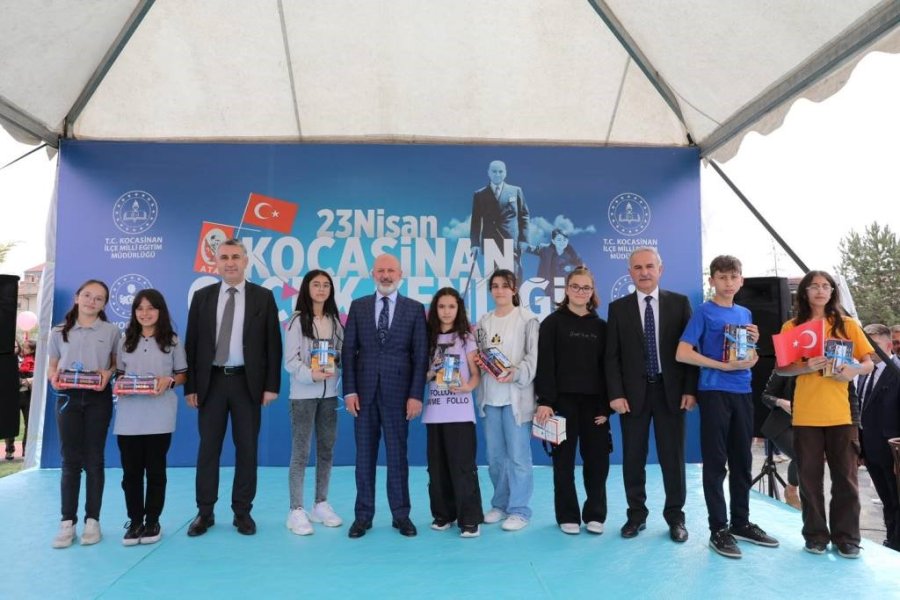 Kocasinan’da 3 Gün Sürecek Olan Çocuk Şenlikleri Başladı