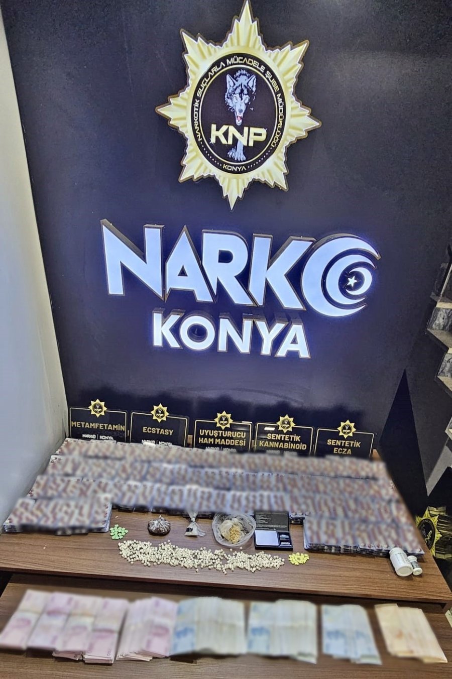 Konya’da On Binlerce Uyuşturucu Hap Ele Geçirildi: 4 Tutuklama