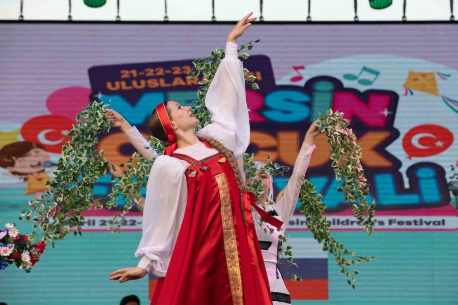 Dünya Çocukları Mersin’deki Festivalde Buluştu