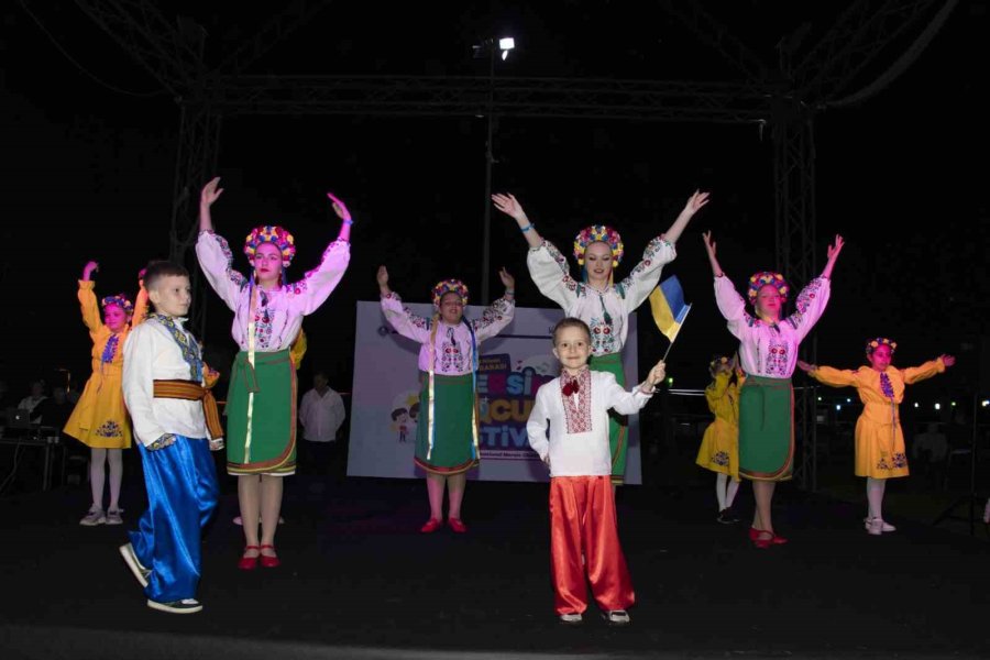 23 Nisan Uluslararası Çocuk Festivali Gala Yemeği İle Sona Erdi