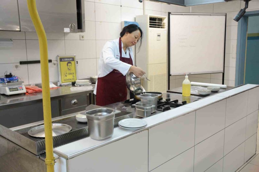 Turizm Fakültesi’nde ’çin Dili Günü Etkinlikleri’ Düzenlendi