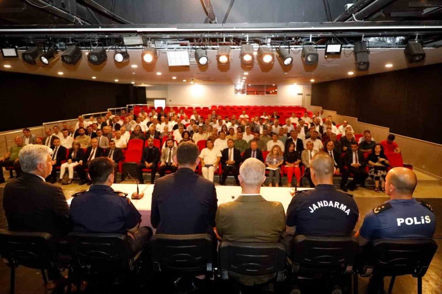 Başkan Özçelik: "2021 Sonrası Yapılara Olur Vermeyin"