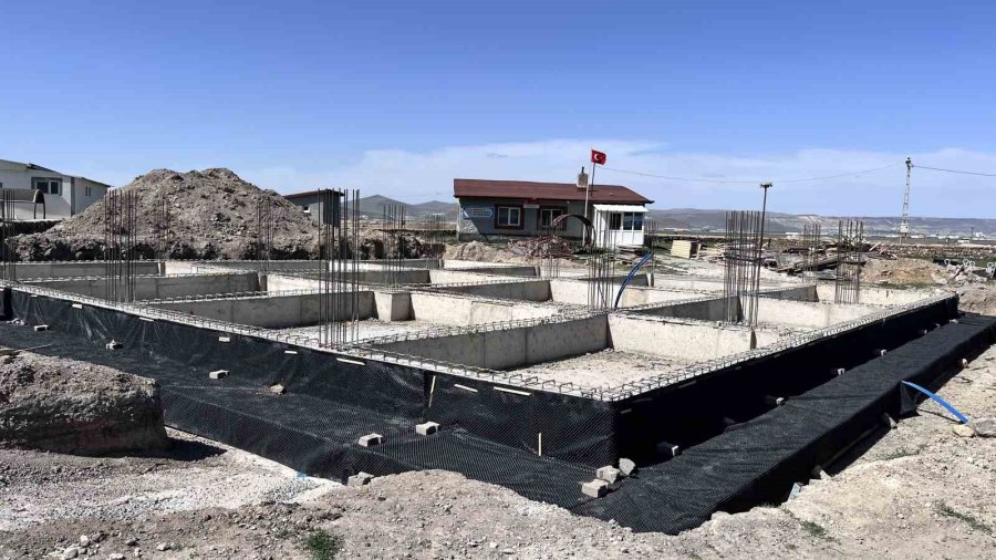 Hürmetçi Sazlığı’na Ziyaretçi Merkezi