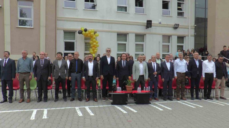 Kayseri’de Öğrenciler Mareşal Fevzi Çakmak’ı Andı