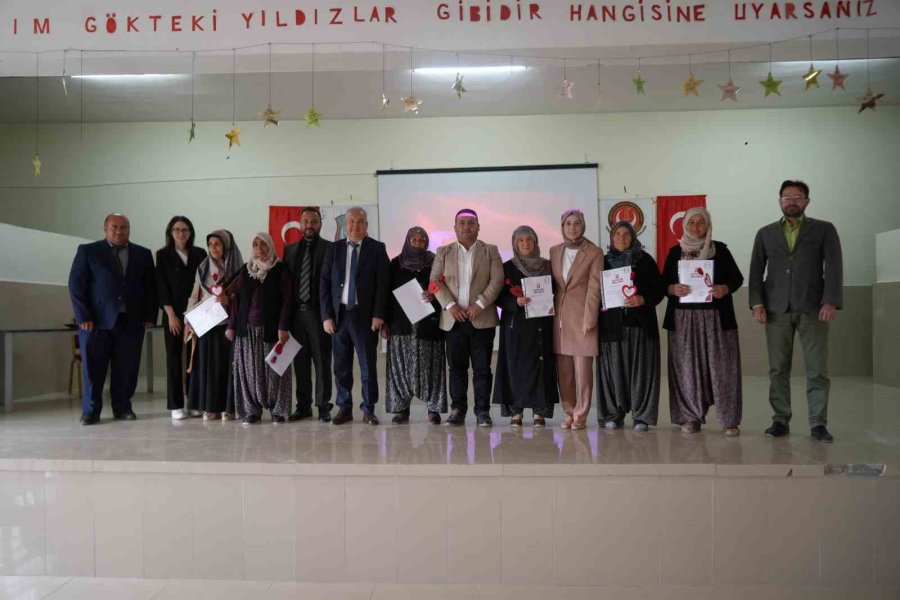 Kimisi Gelin Kaynana Geldi Kimisi İse 70’inden Sonra