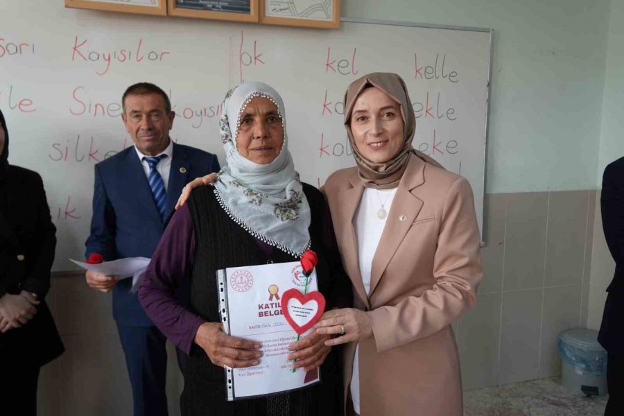 Kimisi Gelin Kaynana Geldi Kimisi İse 70’inden Sonra