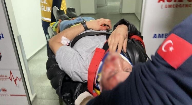 Takla Atan Otomobilin Sürücüsü Ağır Yaralandı