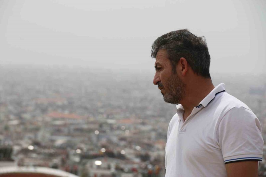 Antalya’nın Deniz Manzarasına Çöl Tozu Perdesi