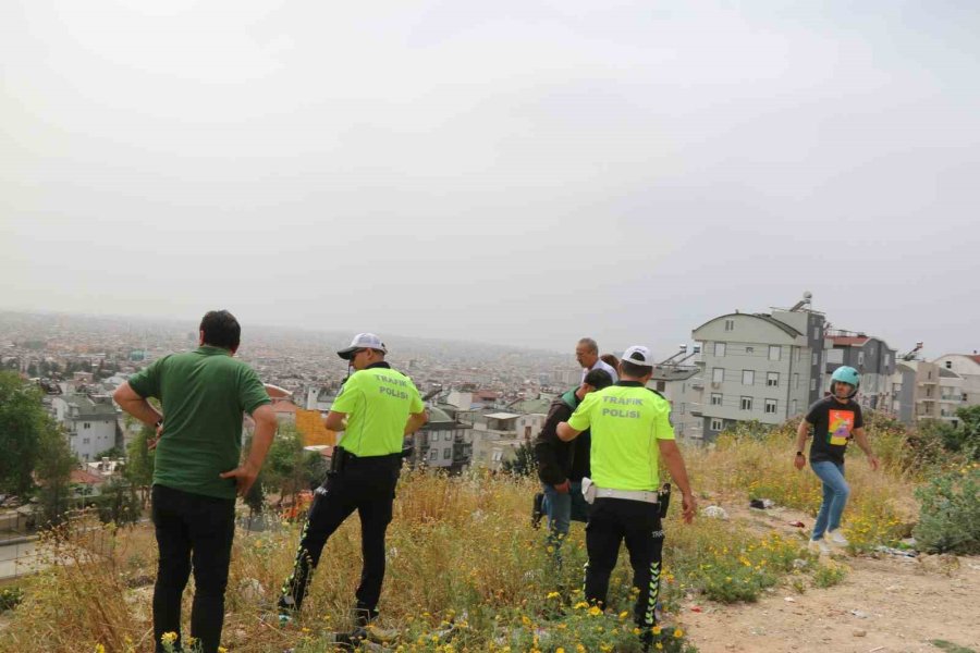 Kontrolden Çıkan Otomobil Uçuruma Yuvarlandı: 1 Yaralı