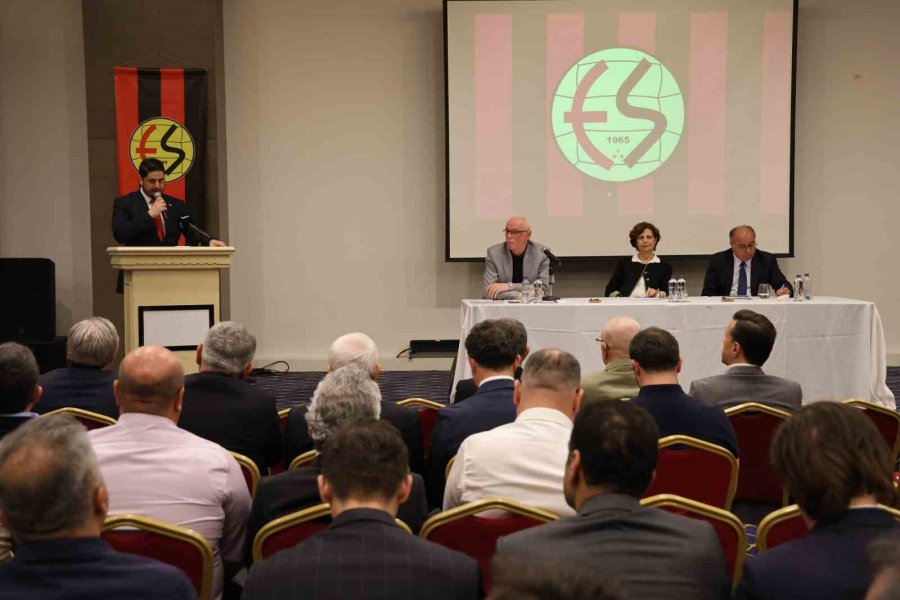 Nebi Hatipoğlu: “eskişehirspor’un Muhakkak Şirketleşmesi Ve Kurumsallaşması Lazım”