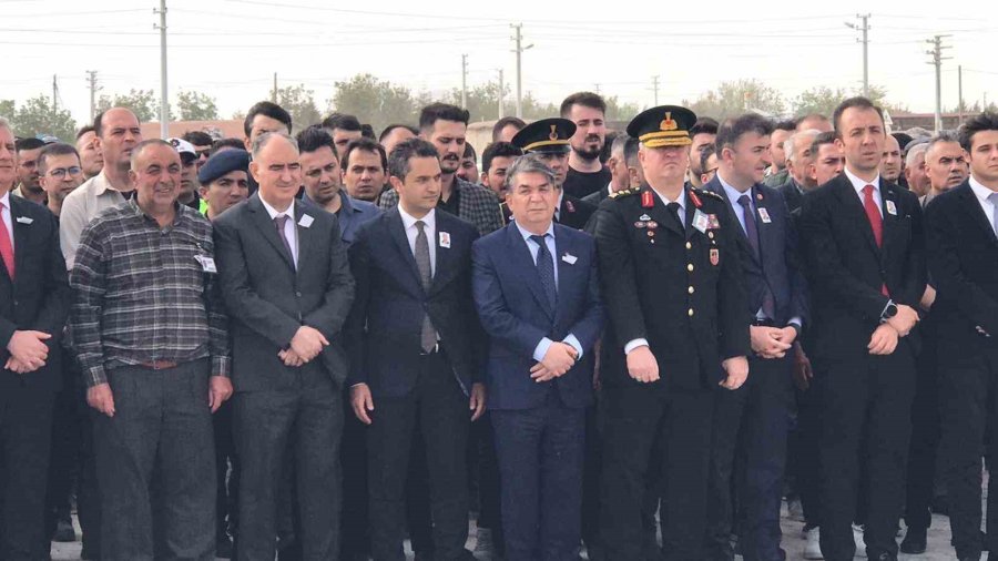 Kazada Şehit Olan Polis Memuru Son Yolculuğuna Uğurlandı