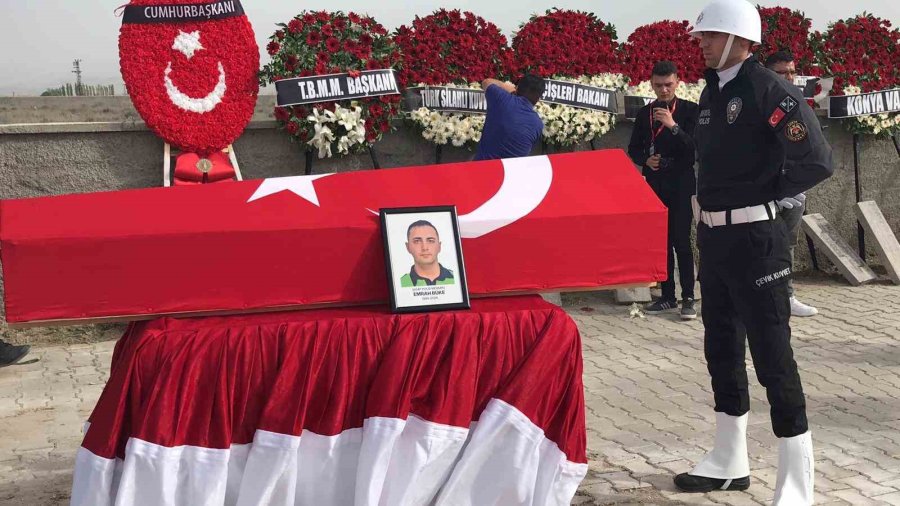 Kazada Şehit Olan Polis Memuru Son Yolculuğuna Uğurlandı
