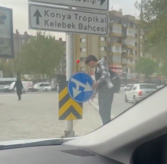 Örnek Davranışıyla Beğeni Toplayan Liseli Gence Başkan Altay’dan Bisiklet