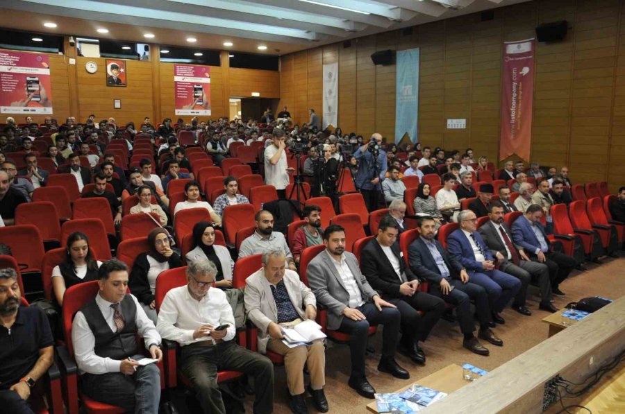 Konya’da “yapay Zeka Ve İş Dünyasına Yansımaları” Semineri