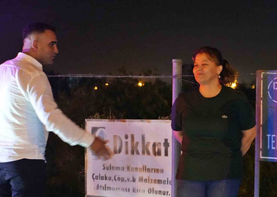 Otomobil Su Kanalına Uçtu: Öldüğü Düşünülen Sürücünün Yüzerek Kaçtığı Ortaya Çıktı