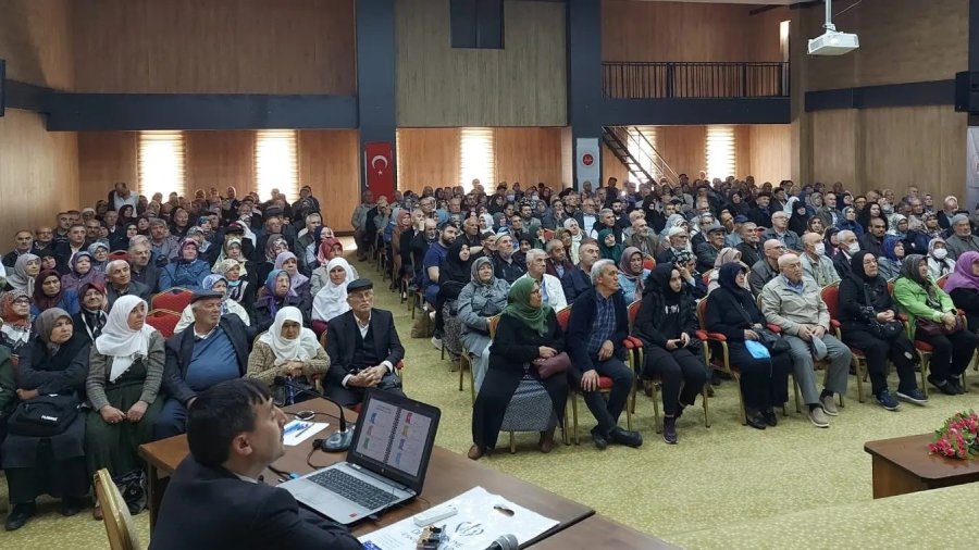 Hacı Adaylarına Yönelik Hac Hazırlık Kursu Düzenlendi