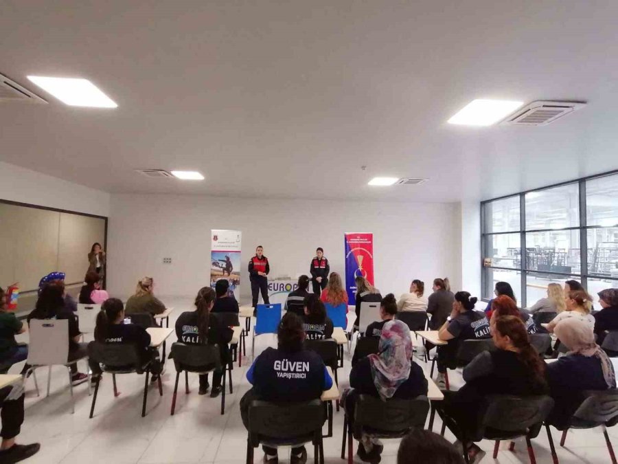 Jandarmadan Fabrika Çalışanlarına Bilgilendirme