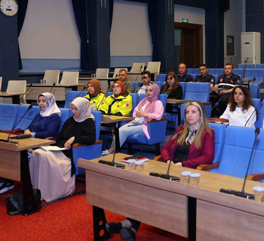 Büyükşehir’den ‘özel Gereksinimli Bireyler İçin Afet Hazırlığı’ Semineri