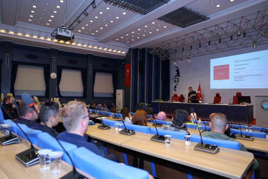 Büyükşehir’den ‘özel Gereksinimli Bireyler İçin Afet Hazırlığı’ Semineri