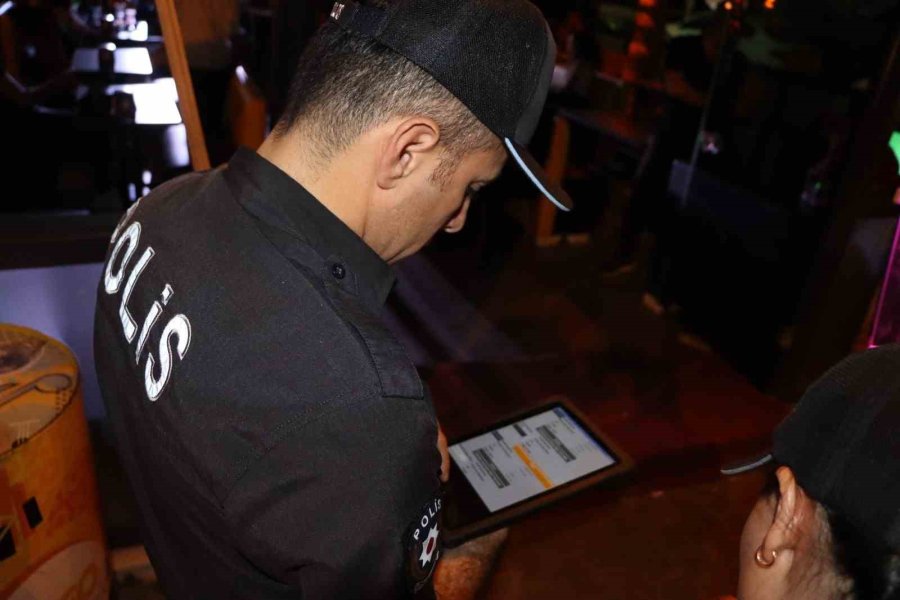 Mersin’de 37 Ekiple Eş Zamanlı Asayiş Uygulaması