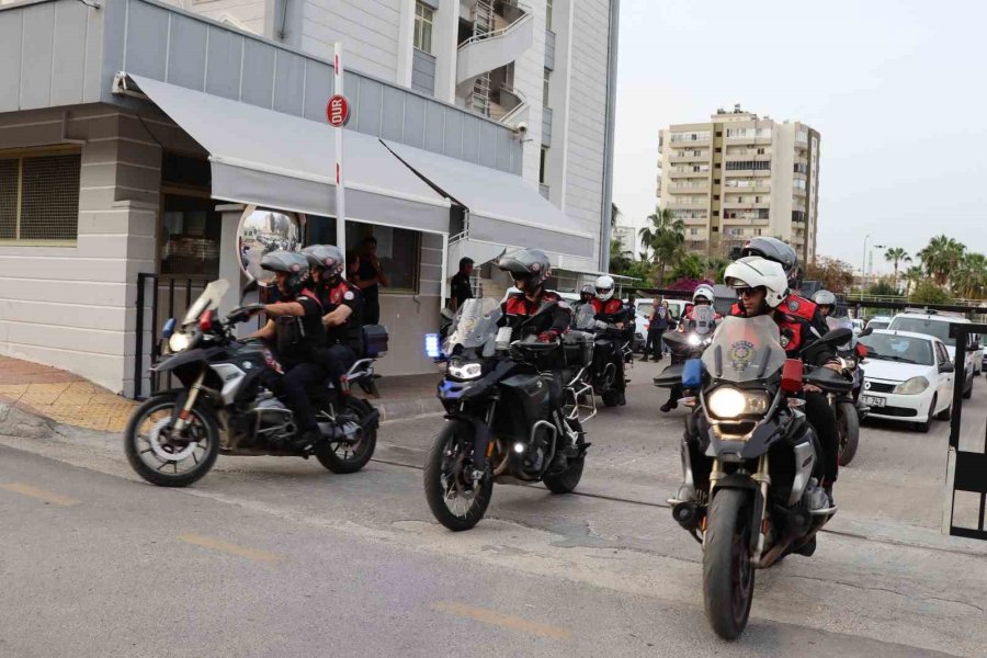 Yasa Dışı Bahis Operasyonda 450 Milyon Tl Para Trafiği Tespit Edildi: 35 Gözaltı