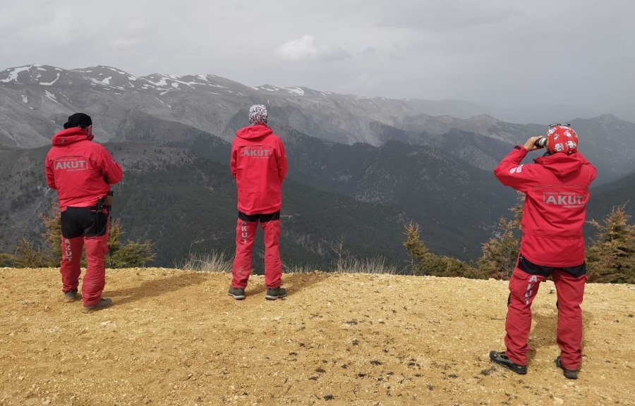 Mersin’de Kaybolan Emekli Öğretim Üyesini Arama Çalışması 4’üncü Gününde