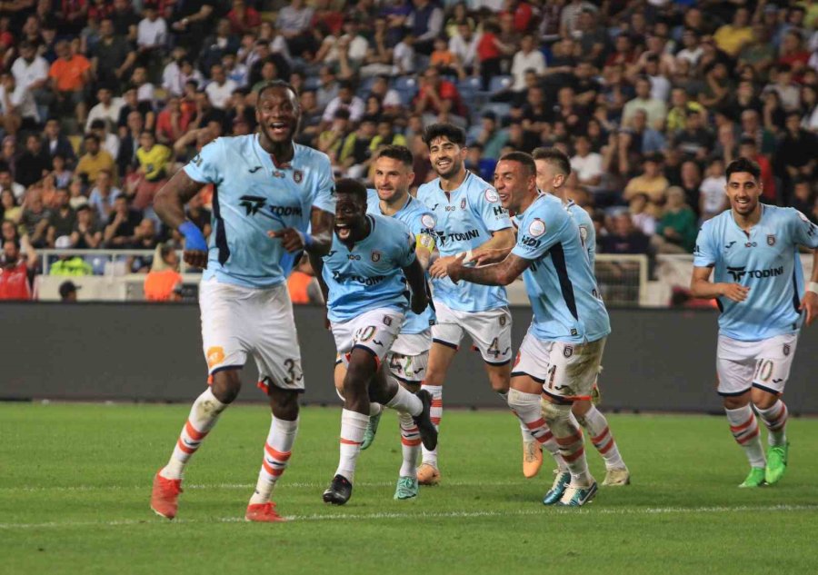 Trendyol Süper Lig: Hatayspor: 1 - Rams Başakşehir: 2 (maç Sonucu)