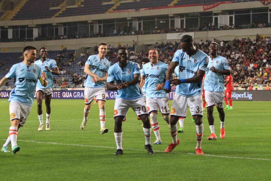 Trendyol Süper Lig: Hatayspor: 1 - Rams Başakşehir: 2 (maç Sonucu)