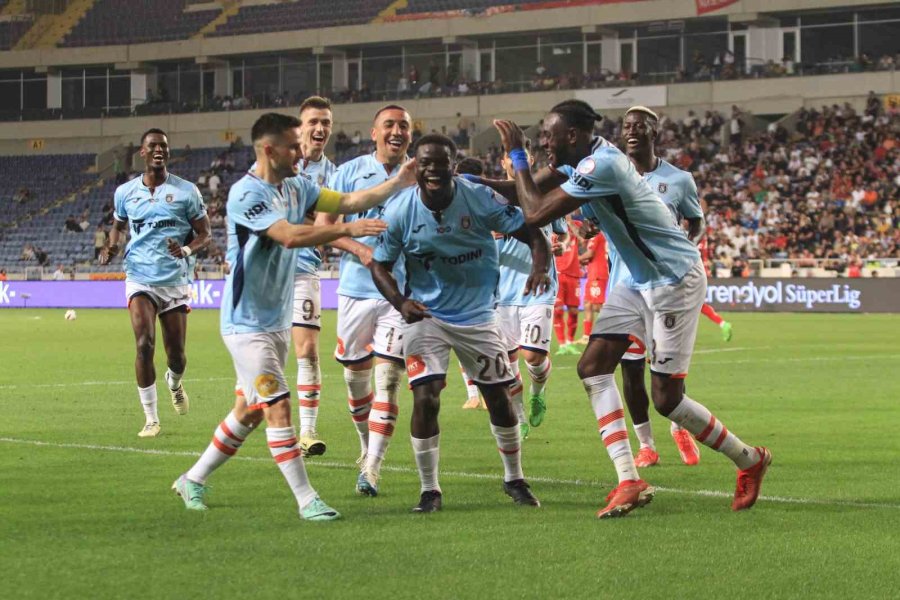 Trendyol Süper Lig: Hatayspor: 1 - Rams Başakşehir: 2 (maç Sonucu)