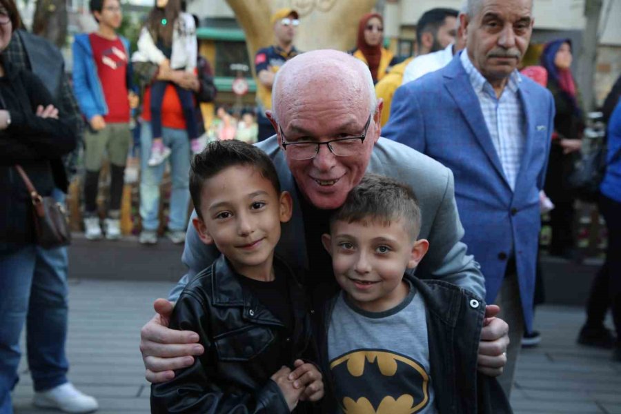 Çocuk Korosu Dinleyicilerden Tam Not Aldı