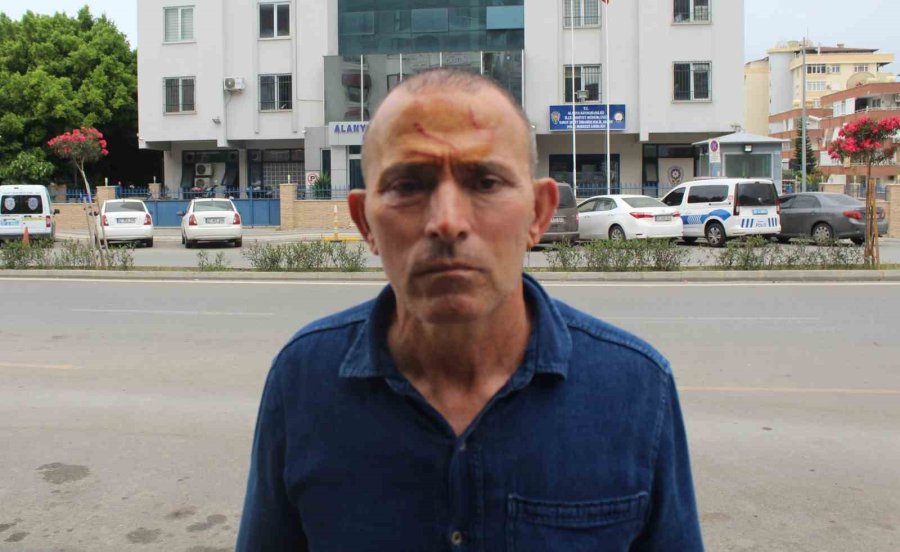 İskeleye Tekne Bağlama Kavgasında Tekmeler Ve Yumruklar Konuştu