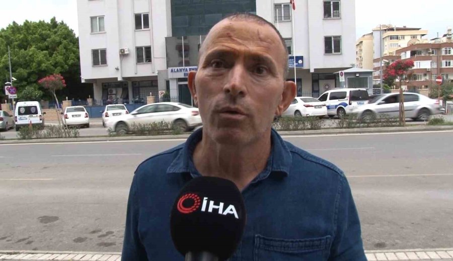 İskeleye Tekne Bağlama Kavgasında Tekmeler Ve Yumruklar Konuştu