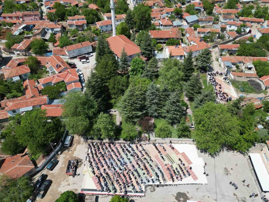 Günyüzü İlçesinde Yağmur Duaları Yapılıyor