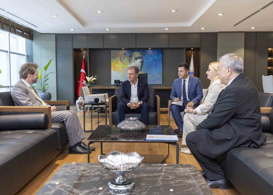 Kuzey Makedonya Büyükelçisi Manasijevski’den Başkan Seçer’e Ziyaret