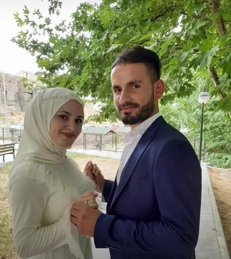 Kayseri’de Veterineri Şehit Edip Ankara’da Bombalı Saldırı Düzenleyen Teröristlerin Kullandığı Paramotor Bulundu