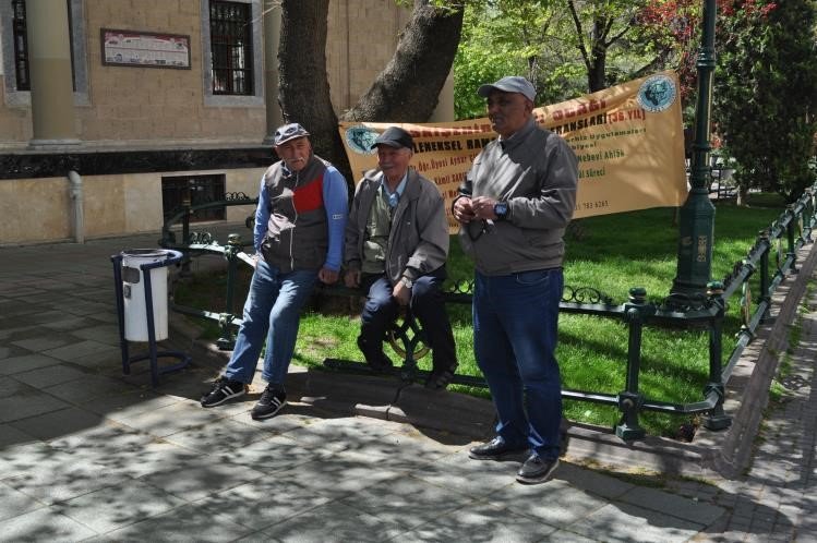 İşleri Artan Hamalların Günlük Kazancı 3 Bin Liranın Altına Düşmüyor