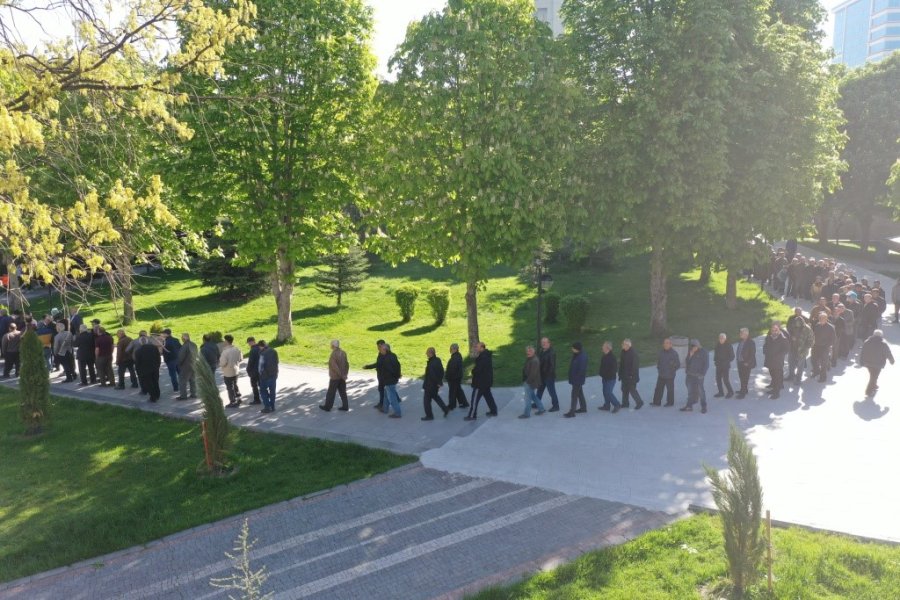 Başkan Çolakbayrakdar’dan Organik Domates Fidesi Dağıtım Etkinliğine Davet