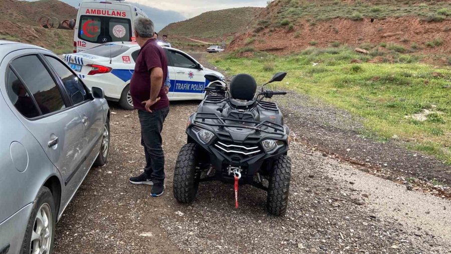 Genç Kızların Atv Turu Kazayla Son Buldu