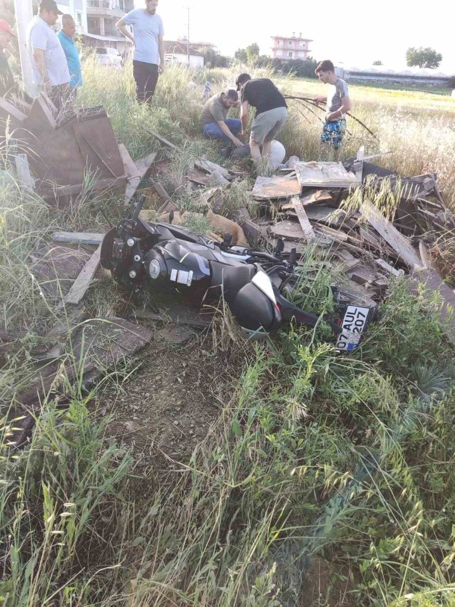 Kazada Ağır Yaralanan Motosiklet Sürücüsü Yaşam Mücadelesini Kaybetti