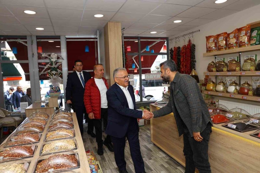 Başkan Büyükkılıç’tan Pınarbaşı’da Esnaf Ziyareti
